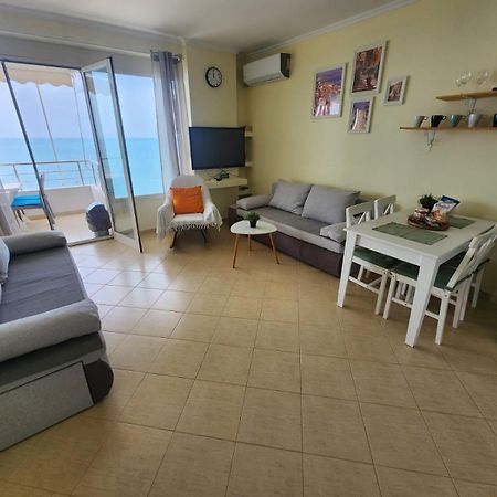 Matin Apartment Sea View Durrës Eksteriør bilde
