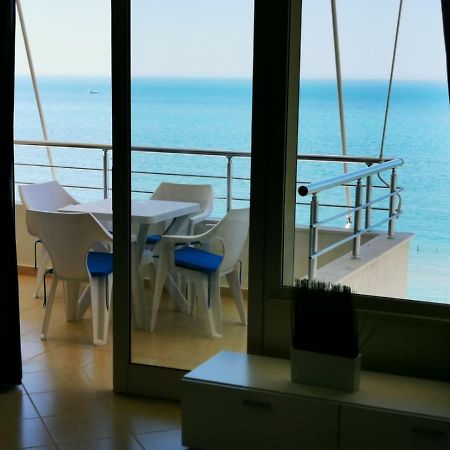 Matin Apartment Sea View Durrës Eksteriør bilde