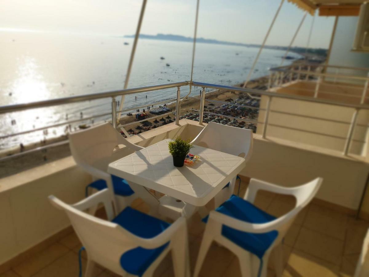 Matin Apartment Sea View Durrës Eksteriør bilde